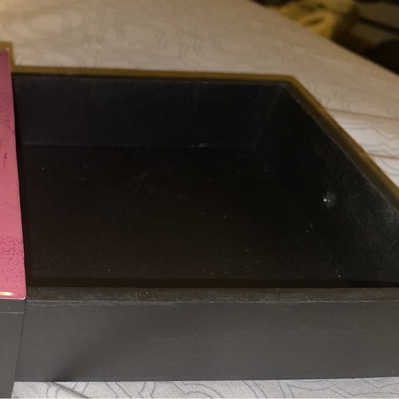 Jewelry Box/Storage - Picture 5 of 5